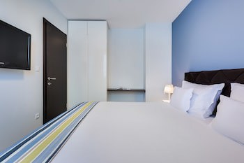 Bb Residence