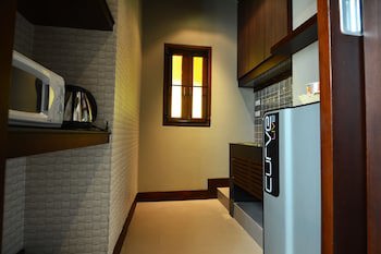 Burapa Boutique
