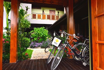 Burapa Boutique