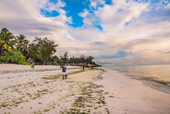 Pongwe Beach Hotel