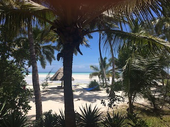 Pongwe Beach Hotel