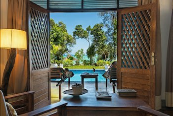 Pongwe Beach Hotel