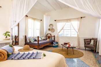 Pongwe Beach Hotel