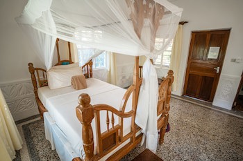 Pongwe Beach Hotel
