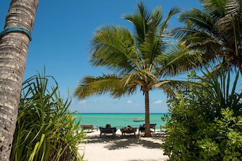 Pongwe Beach Hotel