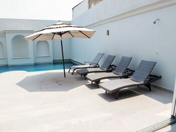 Casabella Art/Boutique Hotel