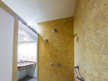 Casabella Art/Boutique Hotel