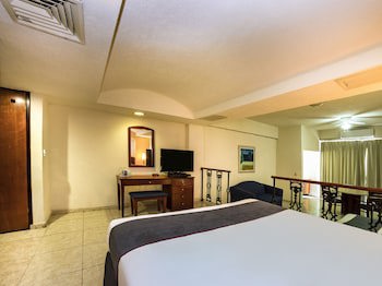 Casabella Art/Boutique Hotel