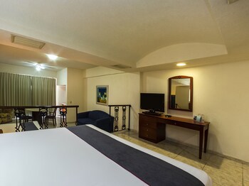 Casabella Art/Boutique Hotel