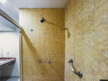 Casabella Art/Boutique Hotel