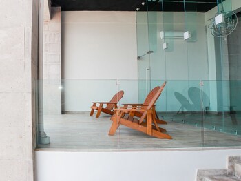 Casabella Art/Boutique Hotel