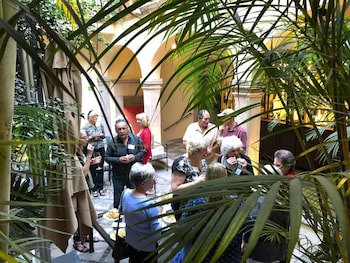 El Palomar Hotel