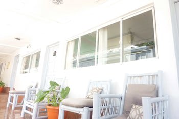 Hotel Ivania's