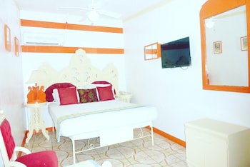Hotel Ivania's