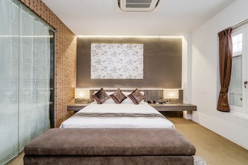 Bliss Hotel Singapore