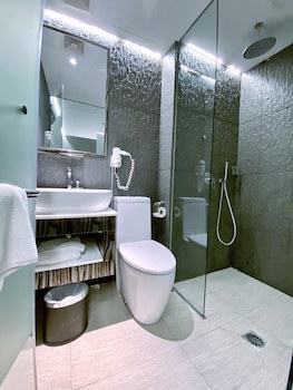 Bliss Hotel Singapore