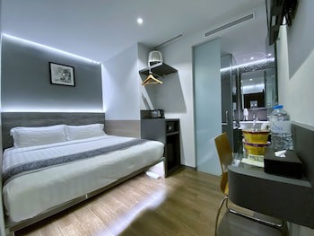 Bliss Hotel Singapore