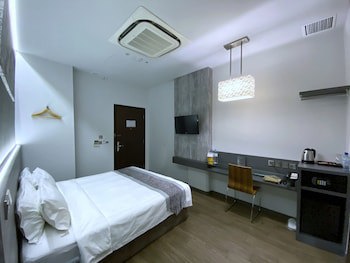 Bliss Hotel Singapore