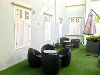 Bliss Hotel Singapore