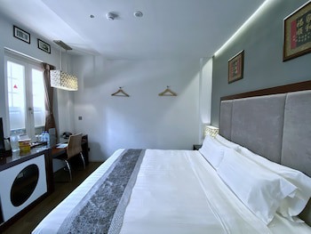Bliss Hotel Singapore