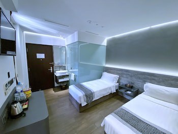 Bliss Hotel Singapore