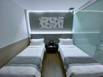 Bliss Hotel Singapore