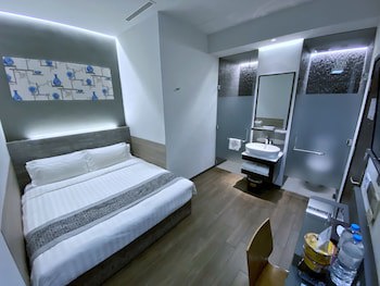 Bliss Hotel Singapore