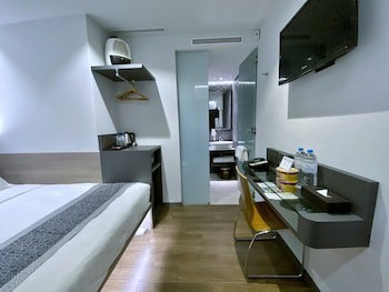 Bliss Hotel Singapore