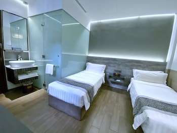 Bliss Hotel Singapore