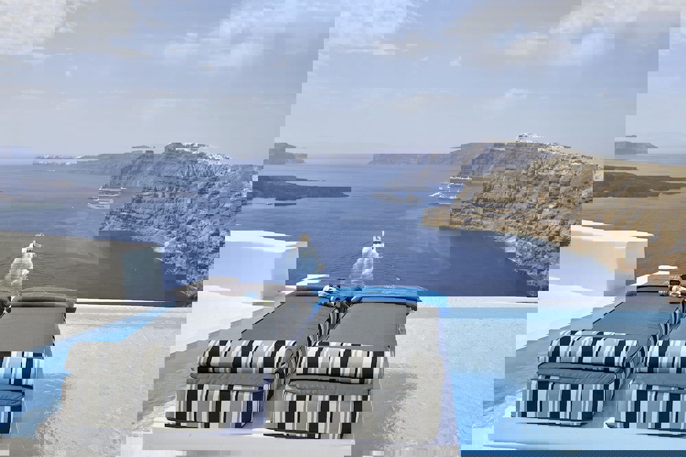 Alti Santorini Suites - Adults Only