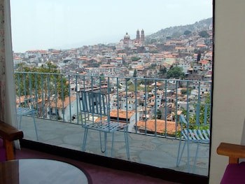 Hotel De La Borda