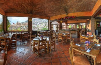 Posada De La Mision