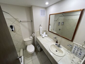 Puerto Azul Boutique Resort & Marina