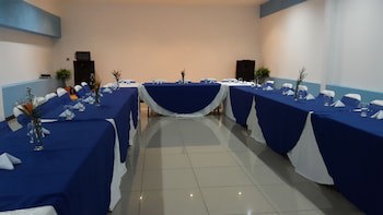 Puerto Azul Boutique Resort & Marina