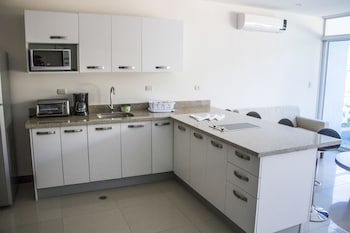 Puerto Azul Boutique Resort & Marina