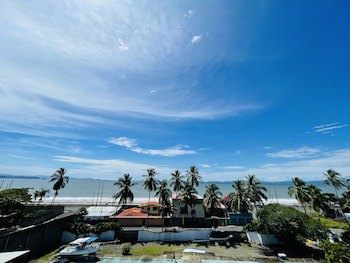Puerto Azul Boutique Resort & Marina