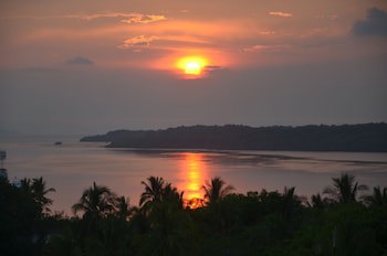 Puerto Azul Boutique Resort & Marina