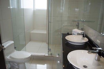 Puerto Azul Boutique Resort & Marina