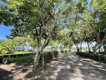 Puerto Azul Boutique Resort & Marina