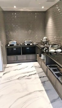 Bella B All Suite Bangkok