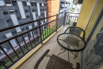 Bella B All Suite Bangkok