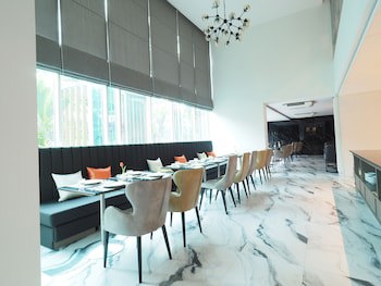 Bella B All Suite Bangkok