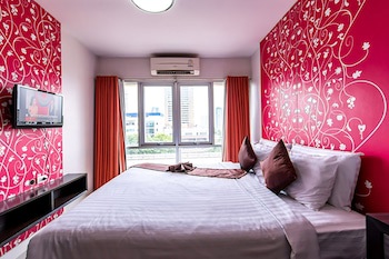 Bella B All Suite Bangkok