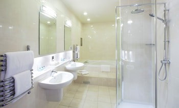Appleby Manor Hotel & Garden Spa