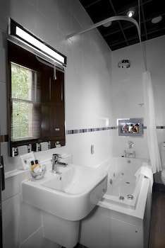 Appleby Manor Hotel & Garden Spa