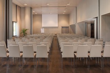 NH Parma galeri fotoğrafı