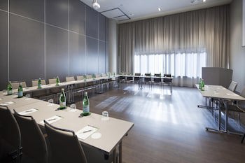 NH Parma galeri fotoğrafı