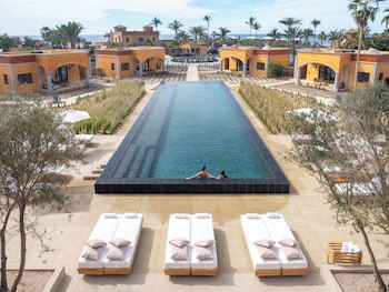 Villa Santa Cruz