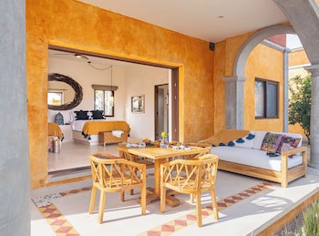Villa Santa Cruz