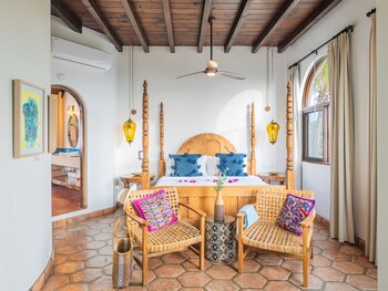 Villa Santa Cruz